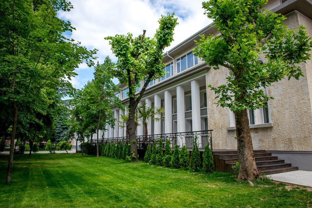 Hotel Monte Cristo Blagoevgrad Exteriör bild